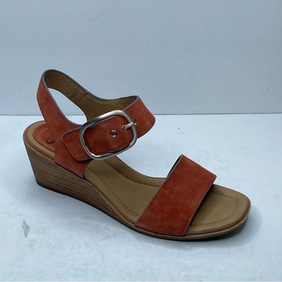 SOFFT Women's SZ 8M Coral 2.5 inch Wedge Sandals - Picture 3 of 7